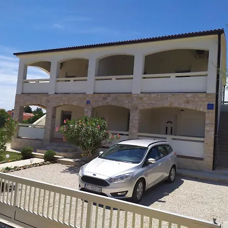 Apartmani Vjeko Vir Exterior photo