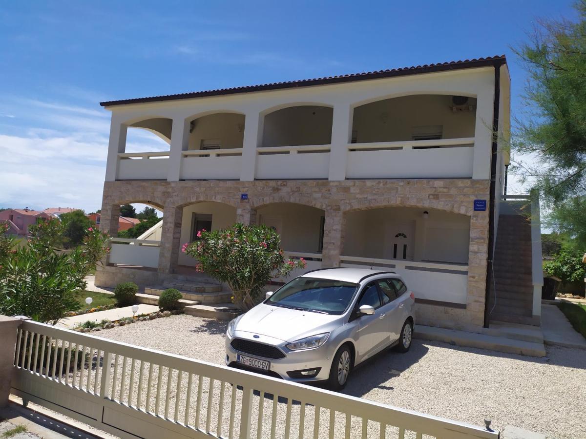 Vjeko Homestay Vir